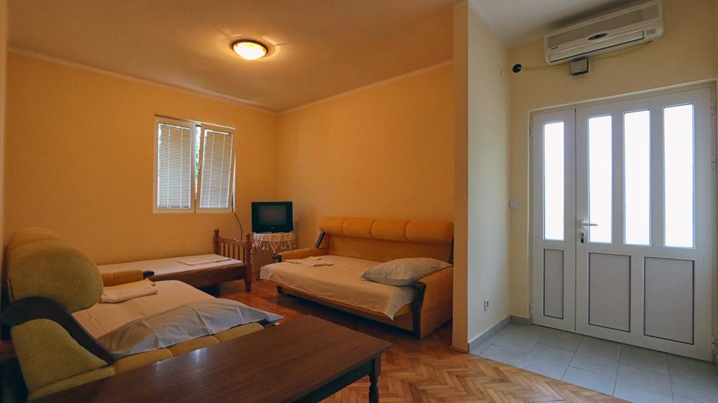 Apartments Pax Herceg Novi Eksteriør bilde